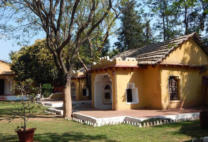 Bed and Breakfast Surjivan Resorts 1