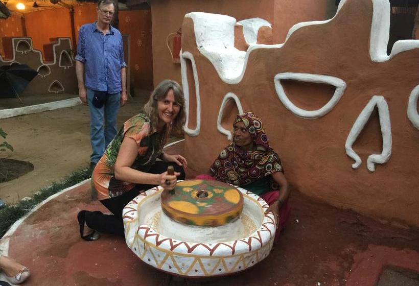 Bed and Breakfast Surjivan Resorts 14