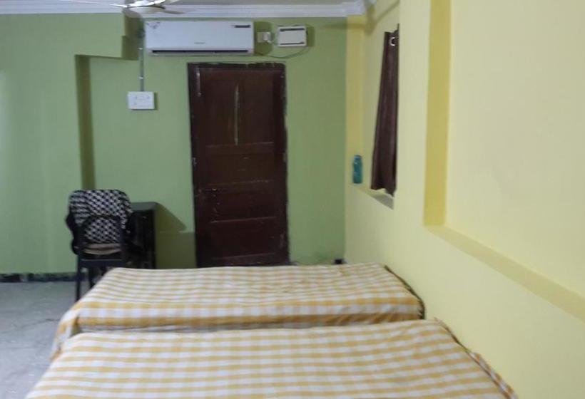 Hostel Mannat 4