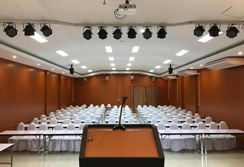 Hotel Nakhonchanthani 10