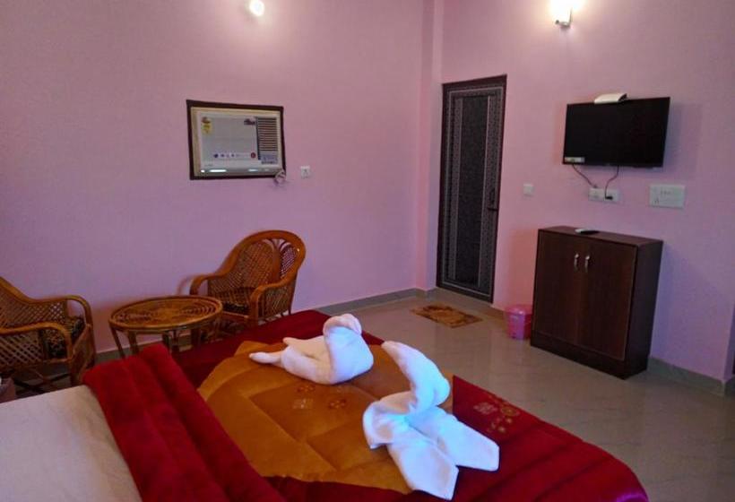 Corbett Sunrise Resort 20