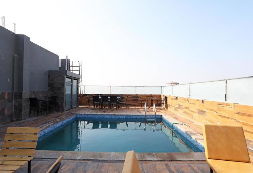 Oyo 11517 Hotel Eleven 43 10