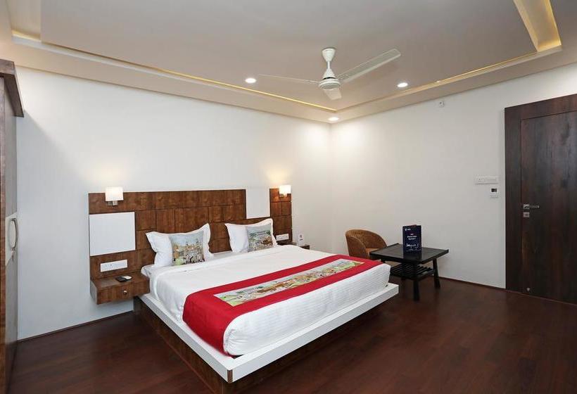 Oyo 11517 Hotel Eleven 43 20