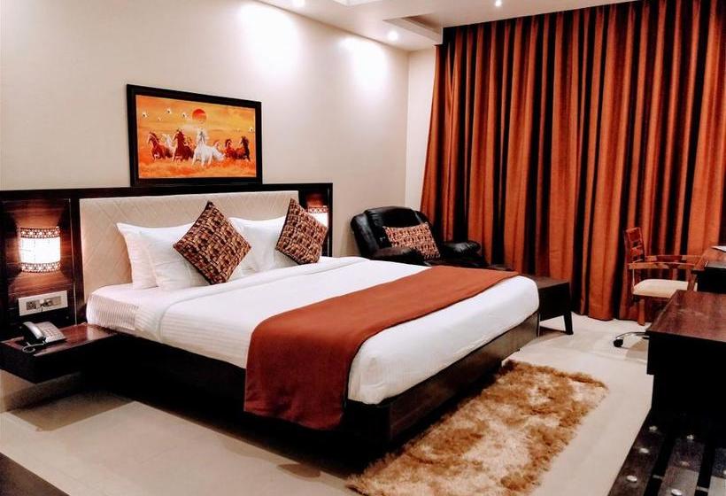 Hotel Golden Plateau Alto Porvorim