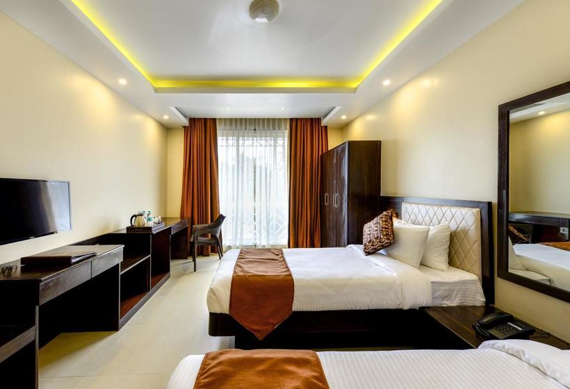 Hotel Golden Plateau 5