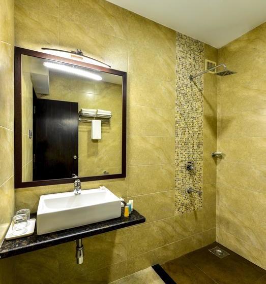 Hotel Golden Plateau 6