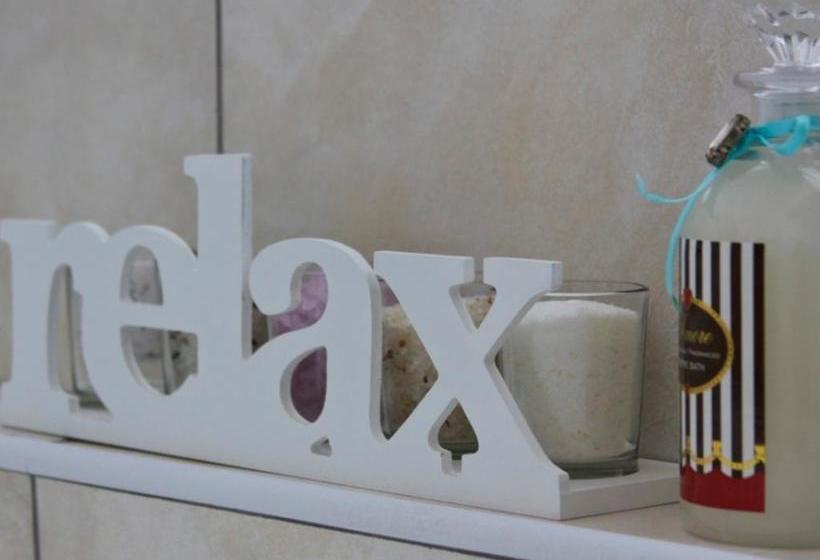 Grace And Glory Bed And Breakfast 8