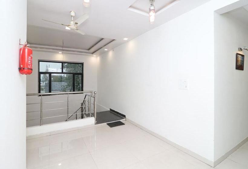 Hotel Oyo 13001 Ashoka De Grand 19