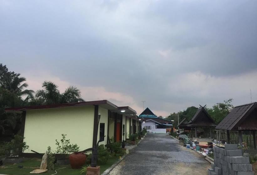 Hotel Bussaracum Resort 13