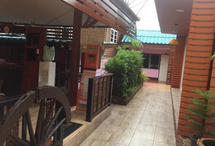 Hotel Bussaracum Resort 2