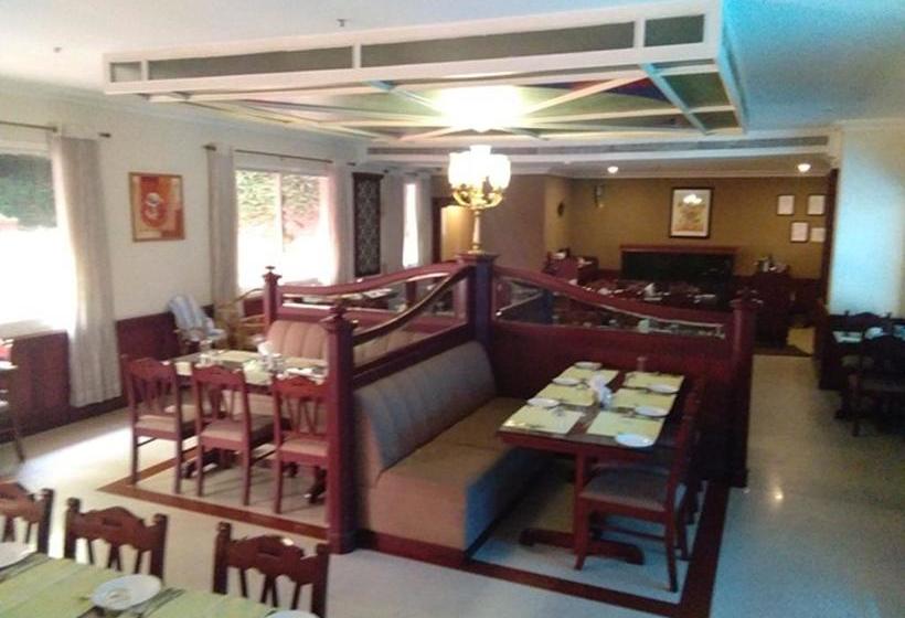 Hotel Raj Residency 10