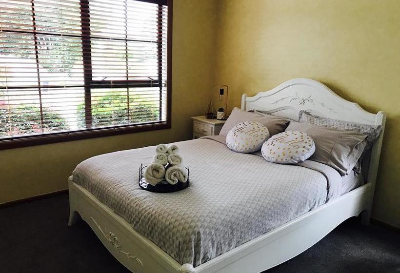 Bed and Breakfast Lovely Home To Stay Happy 11