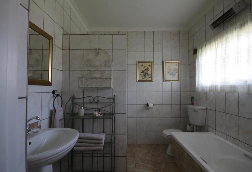 Bed and Breakfast Farmhouse Lodge 13