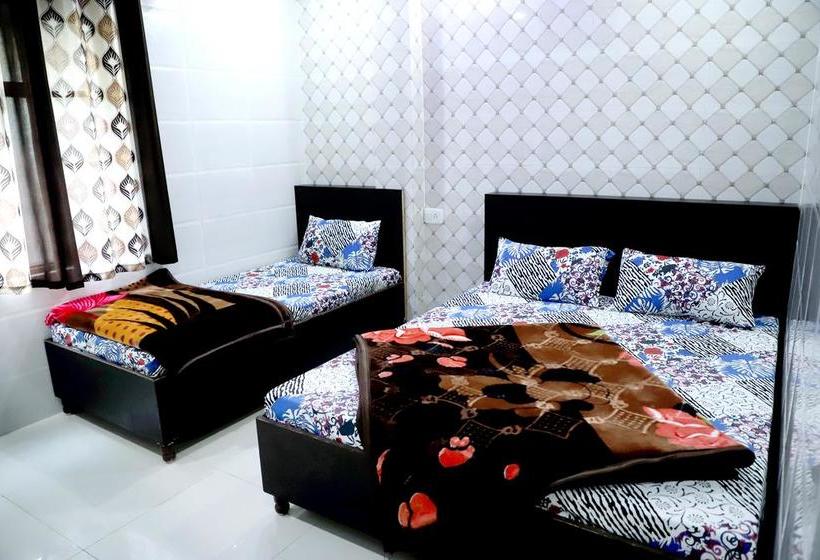 Bed and Breakfast Asha Bnb 8