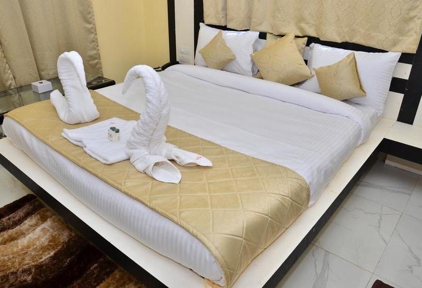 Hotel Oyo 11439 Shivanya Palace 1