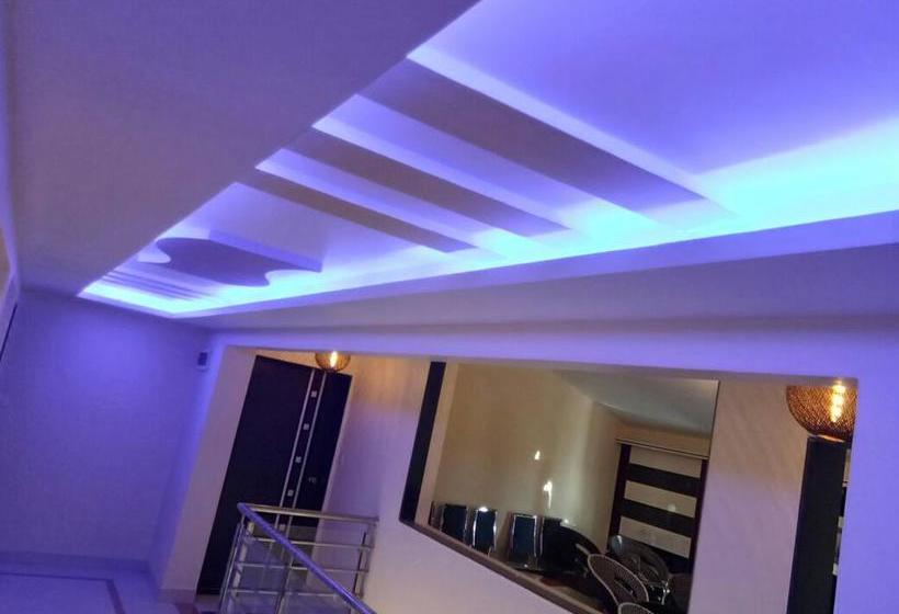 Hotel Oyo 11439 Shivanya Palace 12