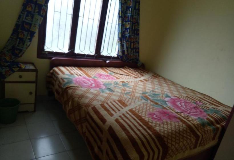 Hotel Sj Guest House 1