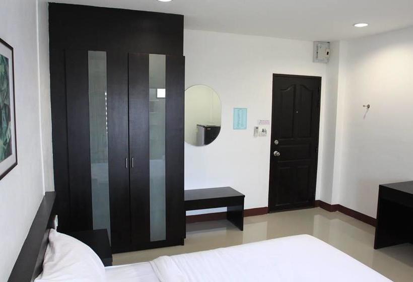 Hotel Metha Palace 18