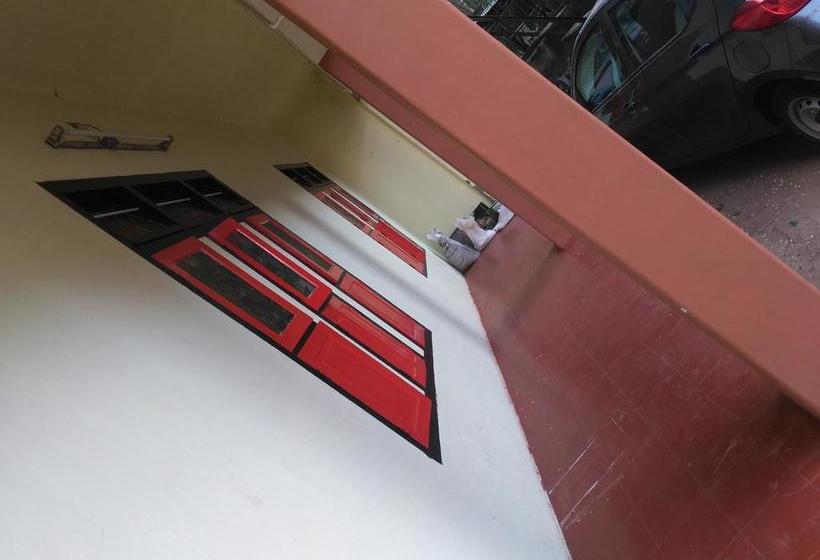 Calicut Backpackers Vintage Hostel 4