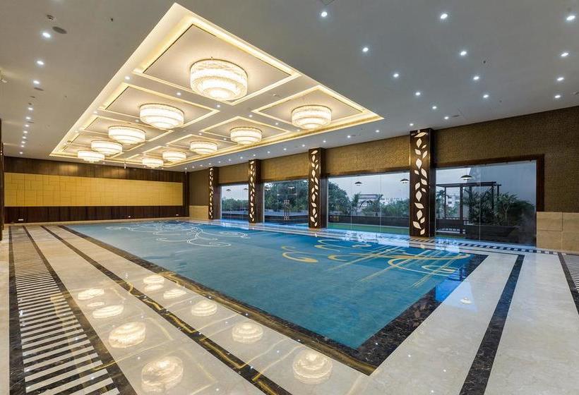 Hotel Saffron Crest 8