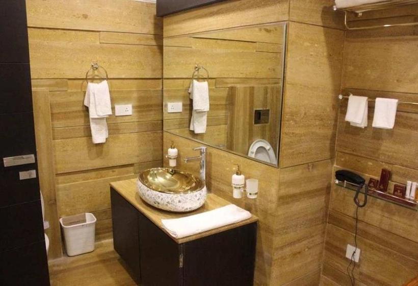 Hotel The Prabha International 6