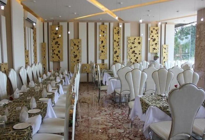 Hotel The Prabha International 7