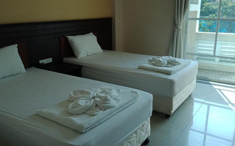 Arsarom Hotel & Resort 11