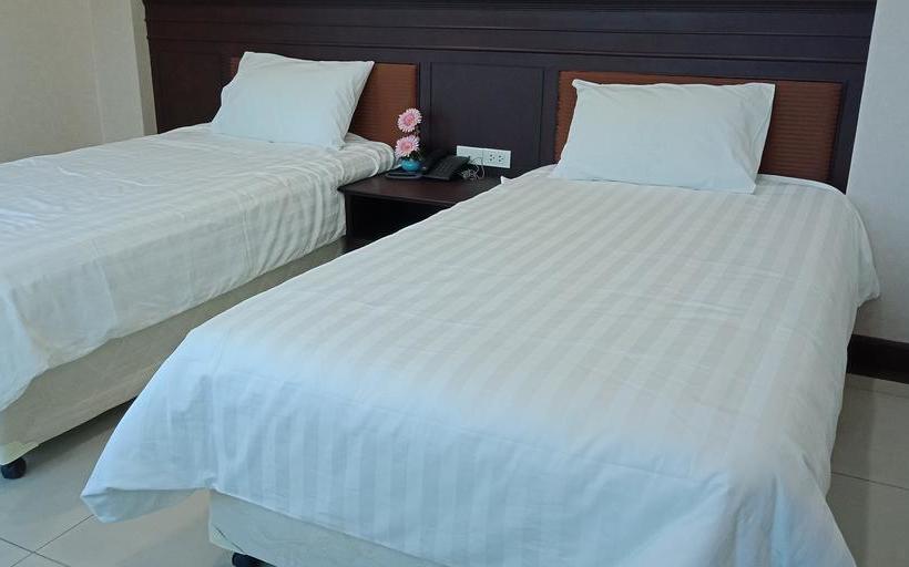 Arsarom Hotel & Resort 2