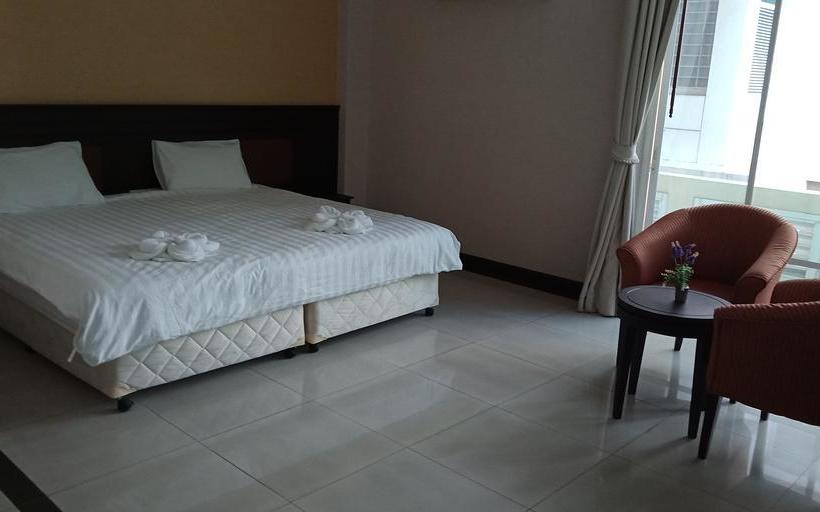 Arsarom Hotel & Resort 9