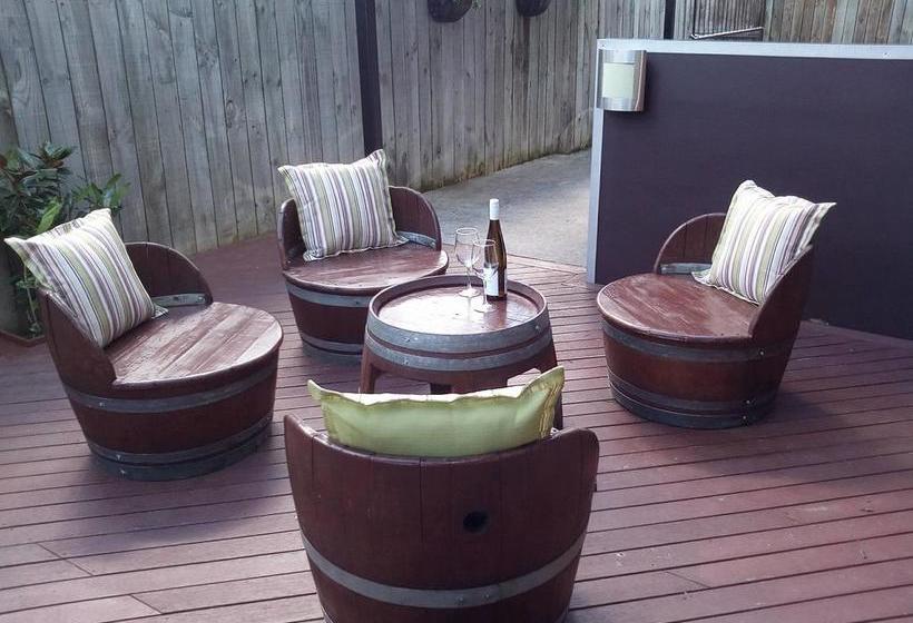 15 On Dillon Bed & Breakfast 2