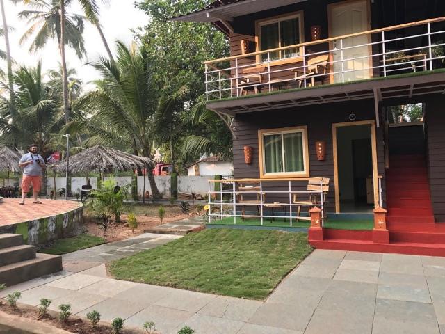 Resort Gulmohar Cottages 1