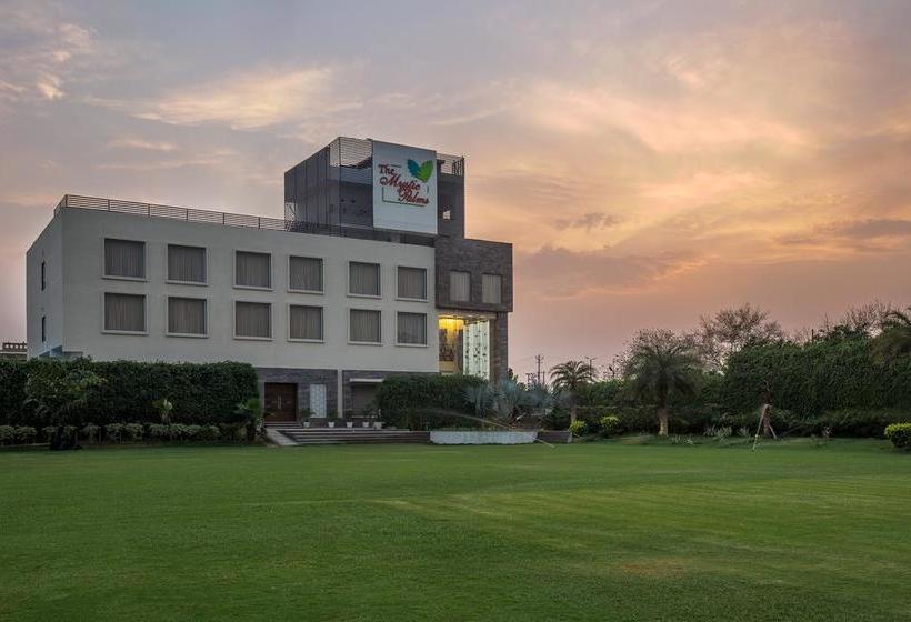 Hotel The Mystic Palms Uttar Pradesh