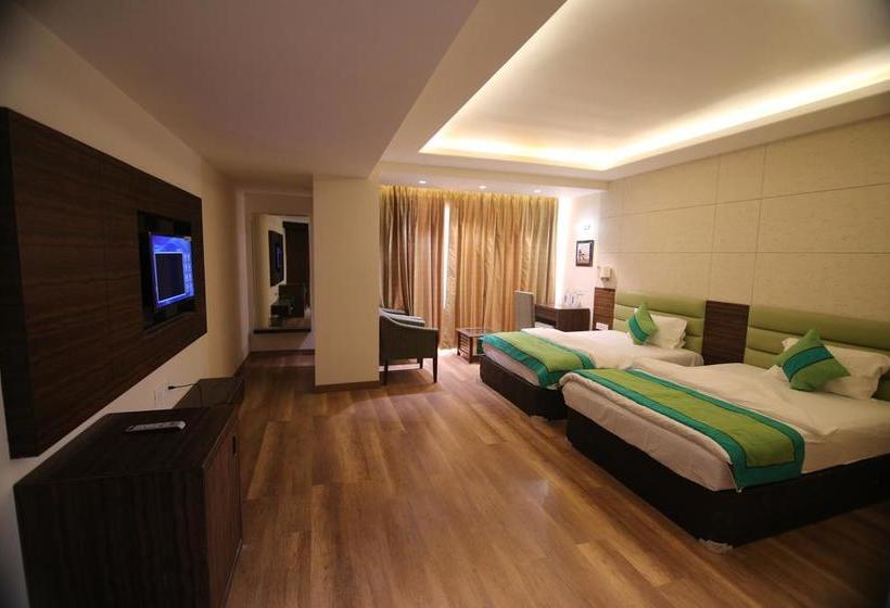 Hotel The Mystic Palms 10