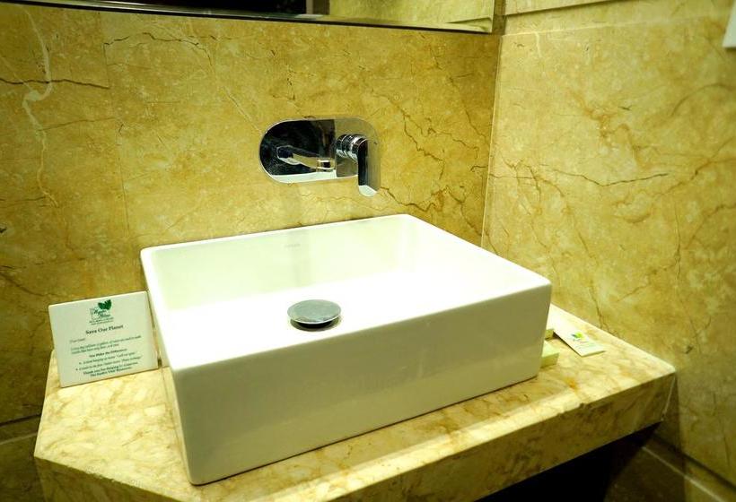 Hotel The Mystic Palms 18