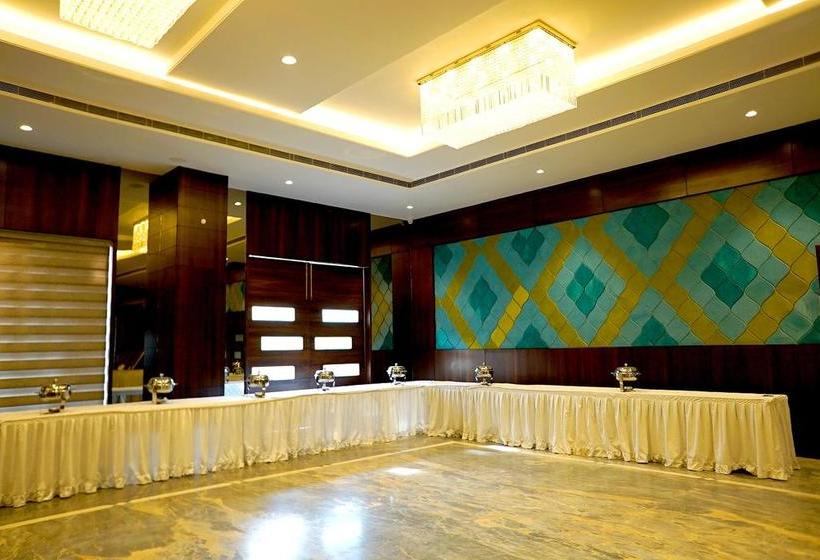 Hotel The Mystic Palms 4