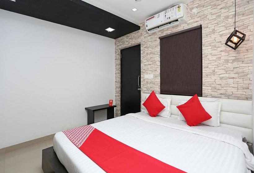 Oyo 11408 Hotel Sai Jagannath 11