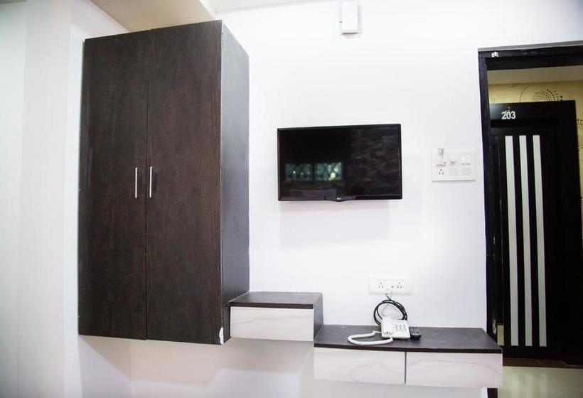 Oyo 11408 Hotel Sai Jagannath 20