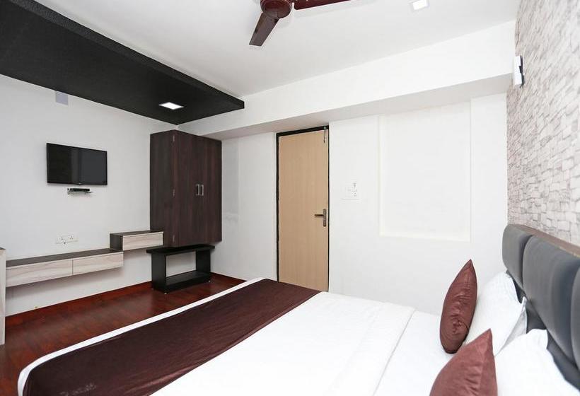 Oyo 11408 Hotel Sai Jagannath 3