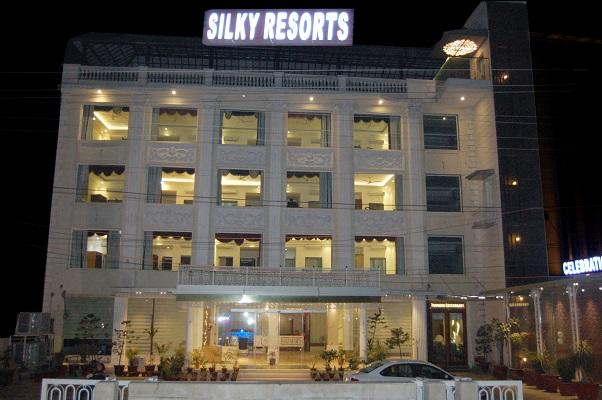 Hotel Silky Resorts 1