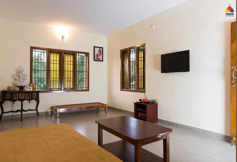 Trippr Kodaikanal Backpacker Hostel 2