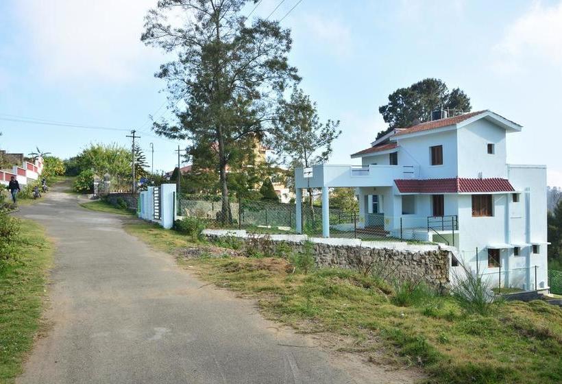 Trippr Kodaikanal Backpacker Hostel 8