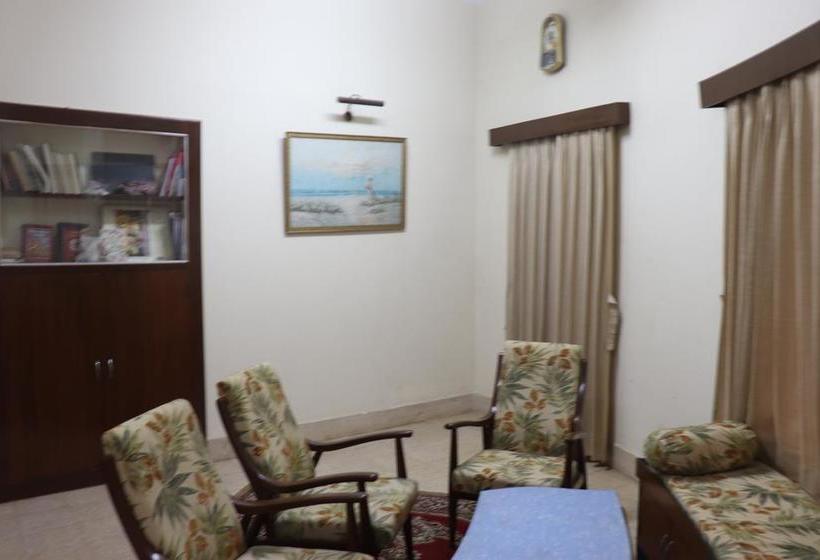 Bed and Breakfast Saptarshi Bungalow 20