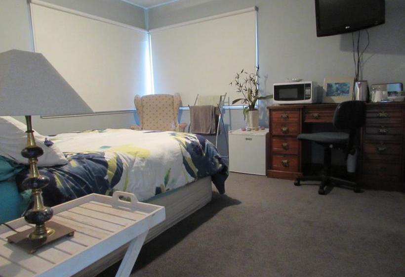 Bed and Breakfast Golf Views @ Mount Maunganui 17