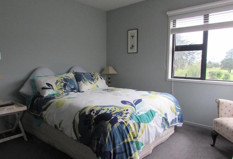 Bed and Breakfast Golf Views @ Mount Maunganui 20