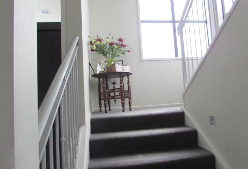 Bed and Breakfast Golf Views @ Mount Maunganui 7