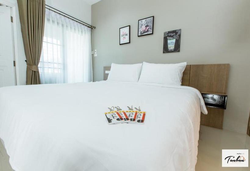 Hostel Tan Bann Mansion Surin 9