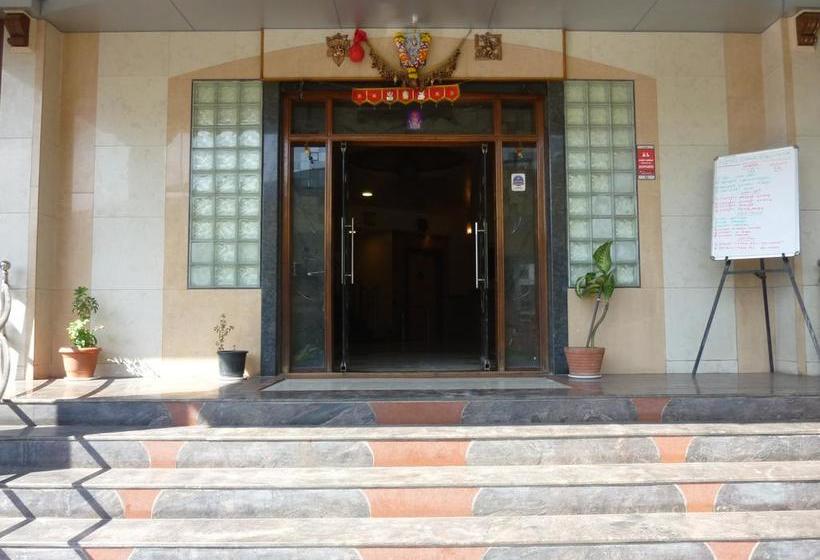 Hotel Eagle Executive 17