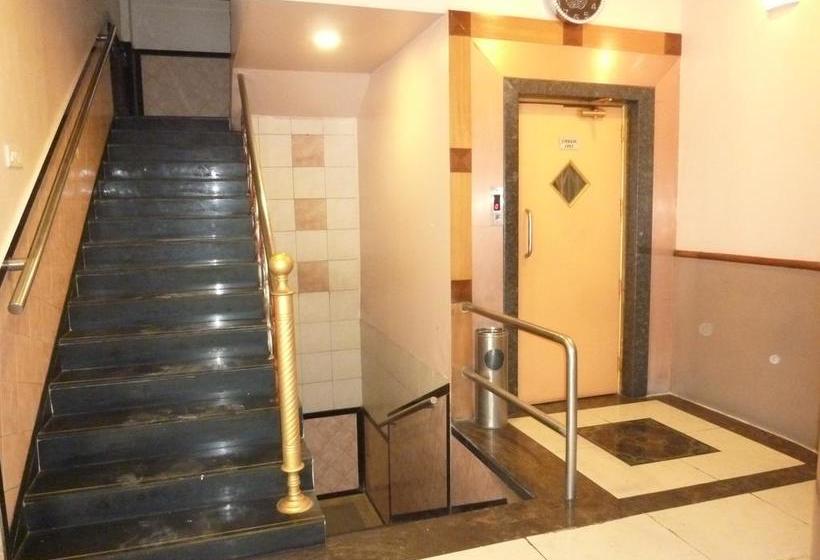 Hotel Eagle Executive 18