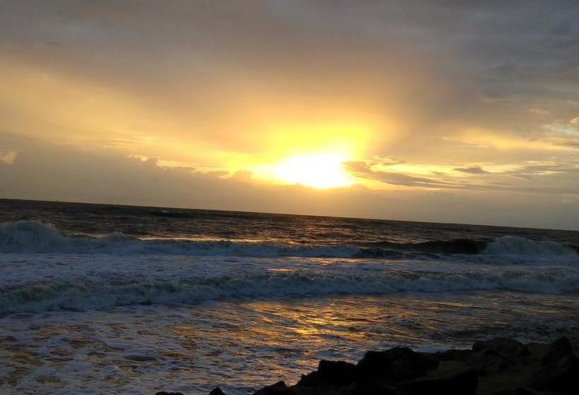 Hotel Cherai Natural Beach 16