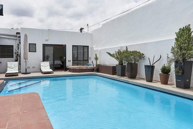 Bed and Breakfast Number 57 15